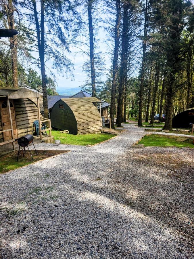 Wheal Tor Hotel & Glamping Ліскард Екстер'єр фото