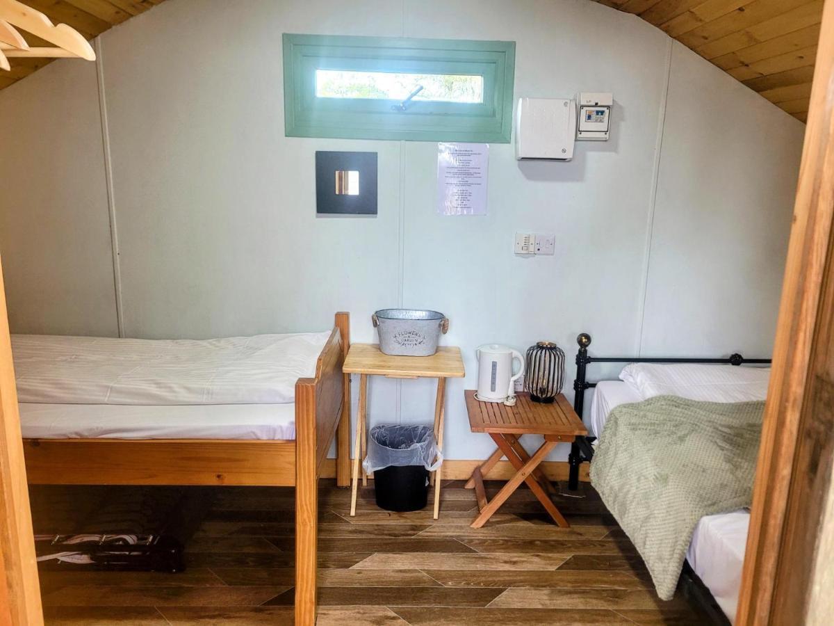 Wheal Tor Hotel & Glamping Ліскард Екстер'єр фото