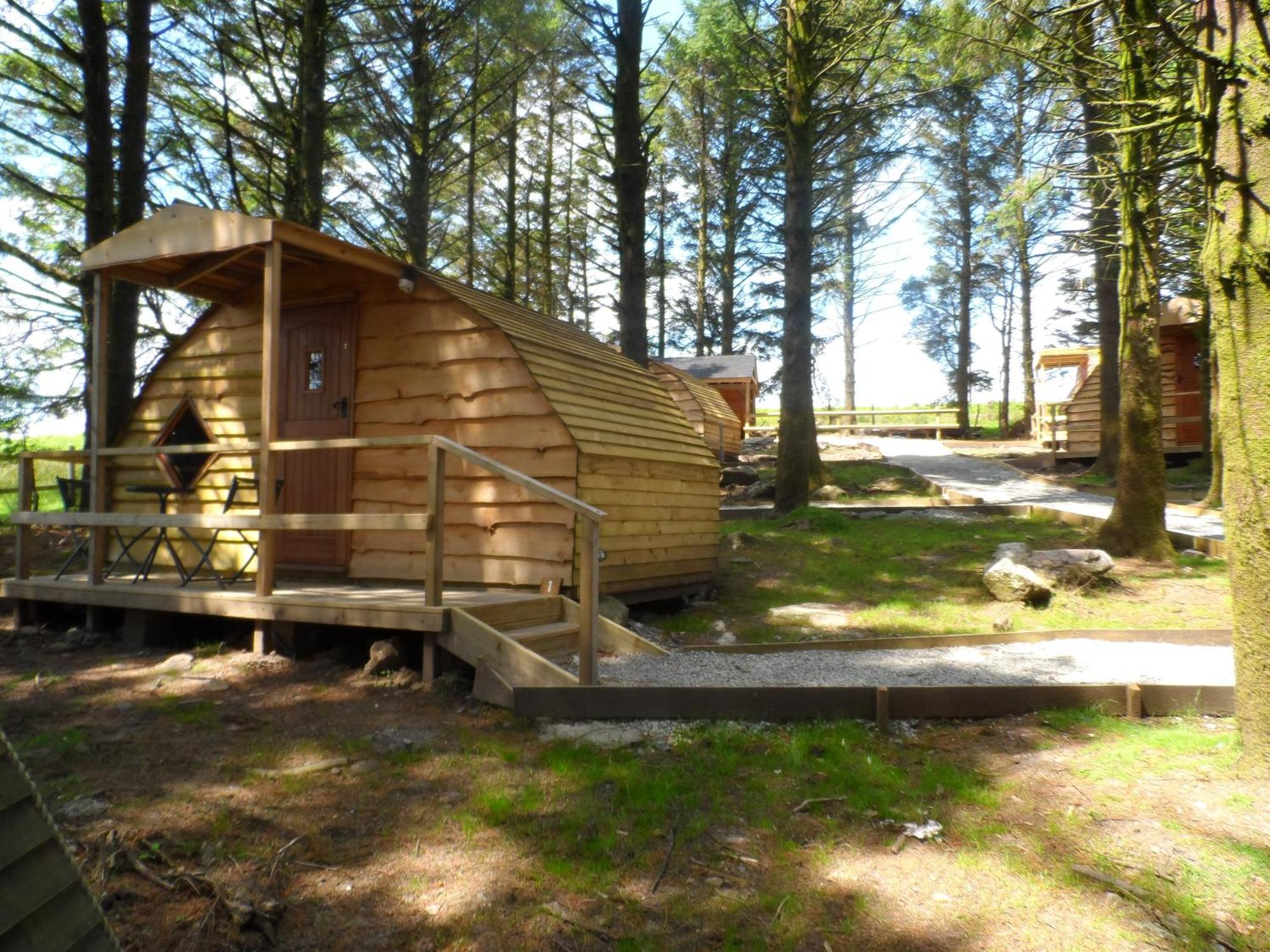 Wheal Tor Hotel & Glamping Ліскард Екстер'єр фото